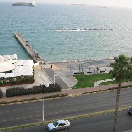 Apartment Seaview 602 By Ezoria