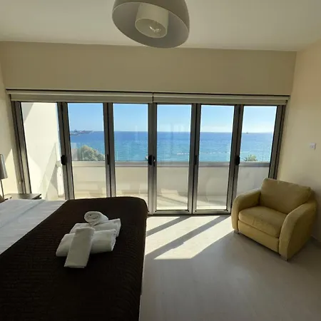 Seaview 602 By Ezoria *