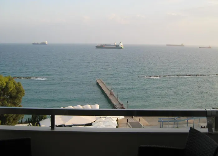 Seaview 602 By Ezoria Apartamento