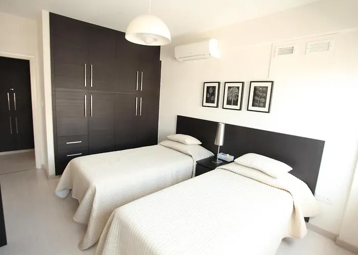 Apartamento Seaview 602 By Ezoria *